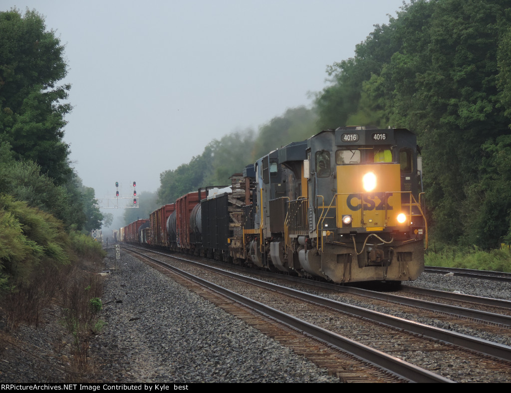SD40-3 leads X364